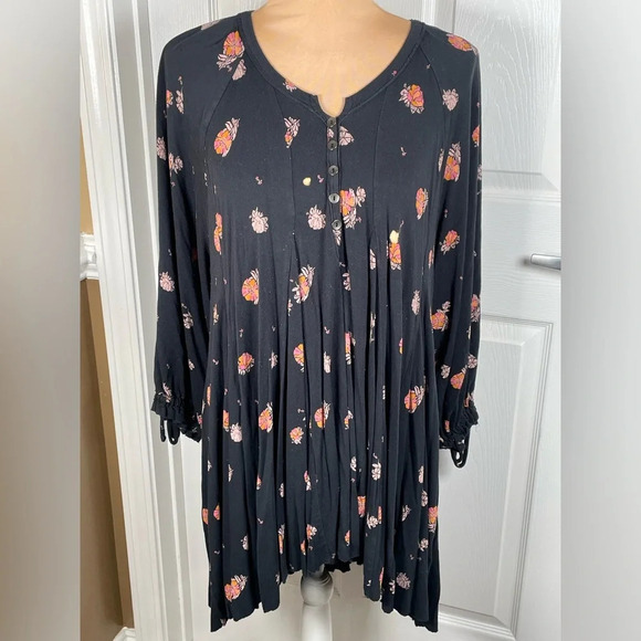 Free People Winter Sun Printed Tunic Black Combo Size XSmall - Picture 9 of 14